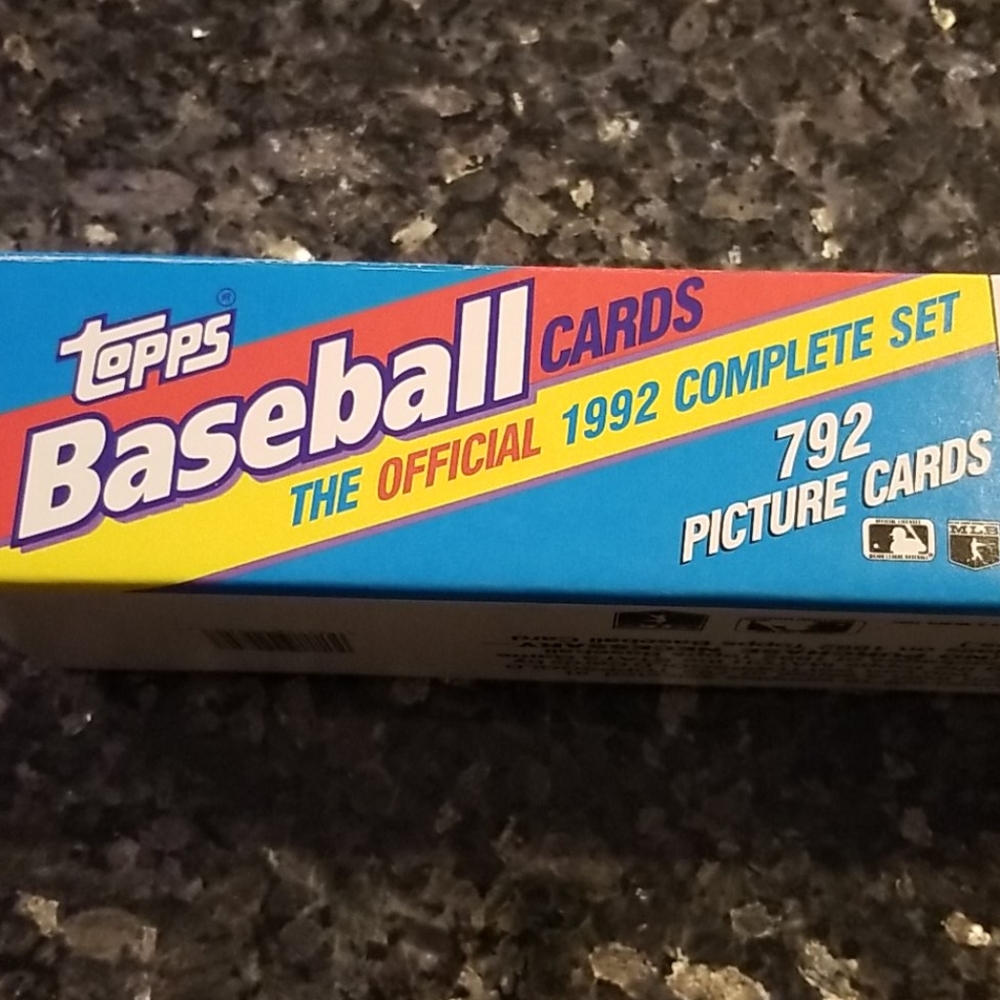 Topps Baseball Card Set 1992 - Picture 3 of 3